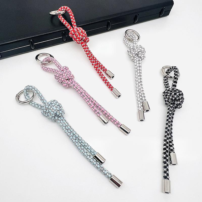 クリスタルバタフライノットペンダント 携帯電話用 手作りバッ - Phone Accessories Ideas のレビューと価格