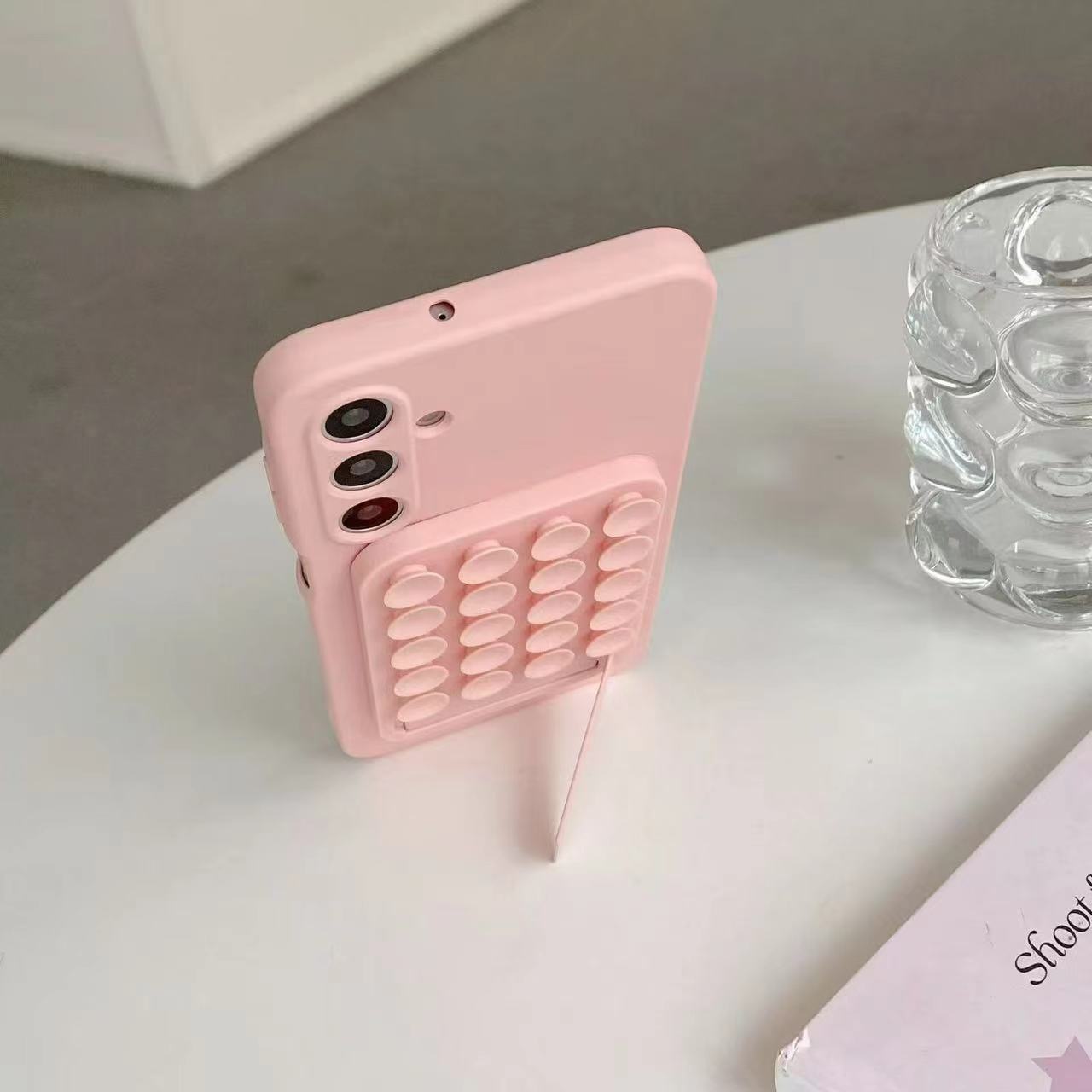 マグネット式吸盤型スマホホルダー Apple iPhone  - Phone Accessories For Android のレビューと価格